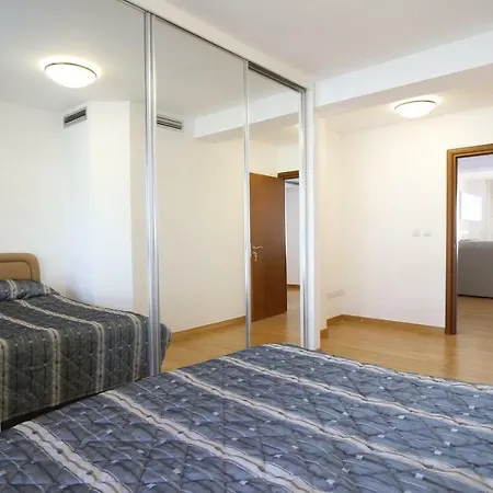 Savoya Apartment Apartment *