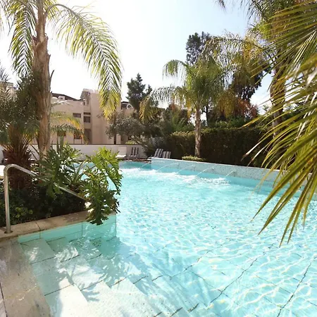 Savoya Apartment